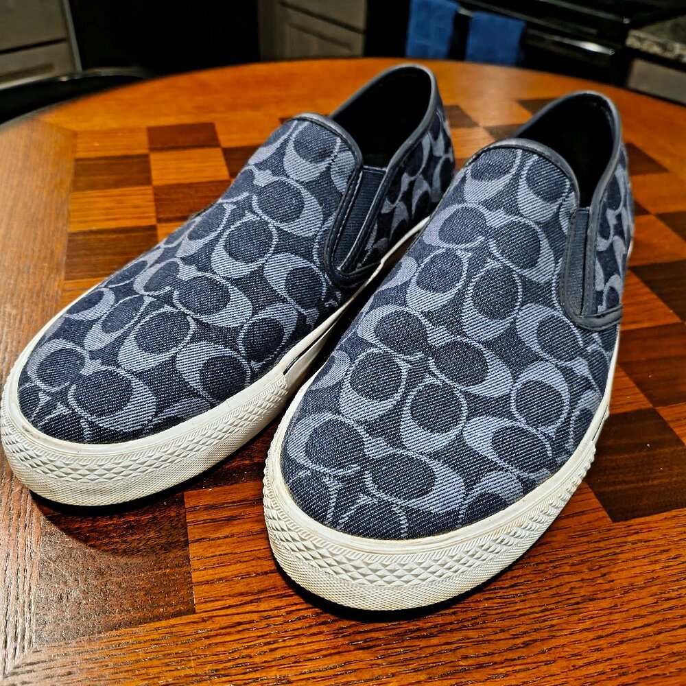 Coach Signature C Slip-On Sneakers – Navy Blue